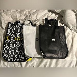 Lululemon and Kendra Scott Bags